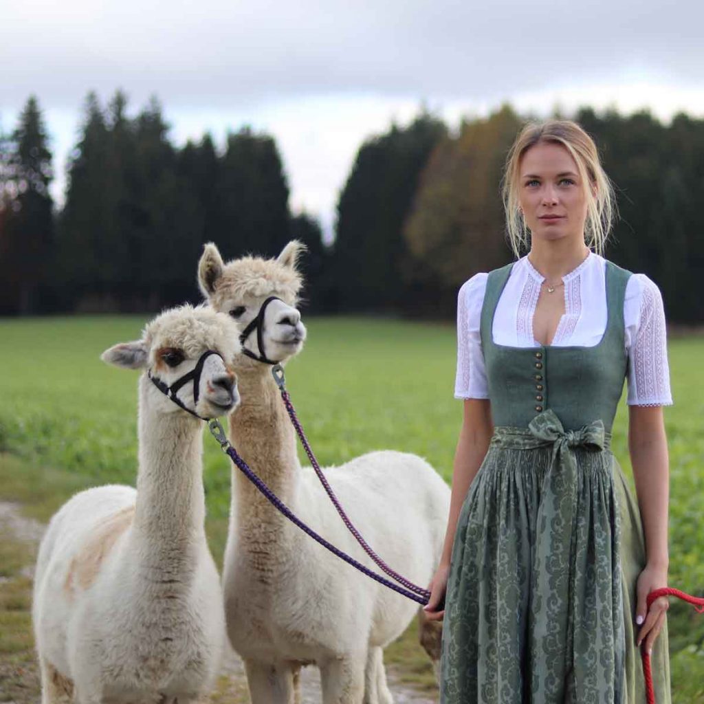 Dirndl kaufen in der Trachtengalerie